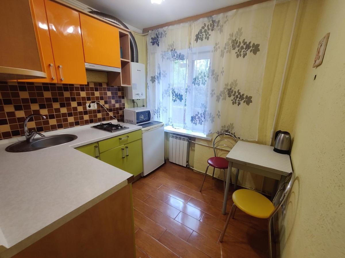 On Victora Yarmoly Apartment *