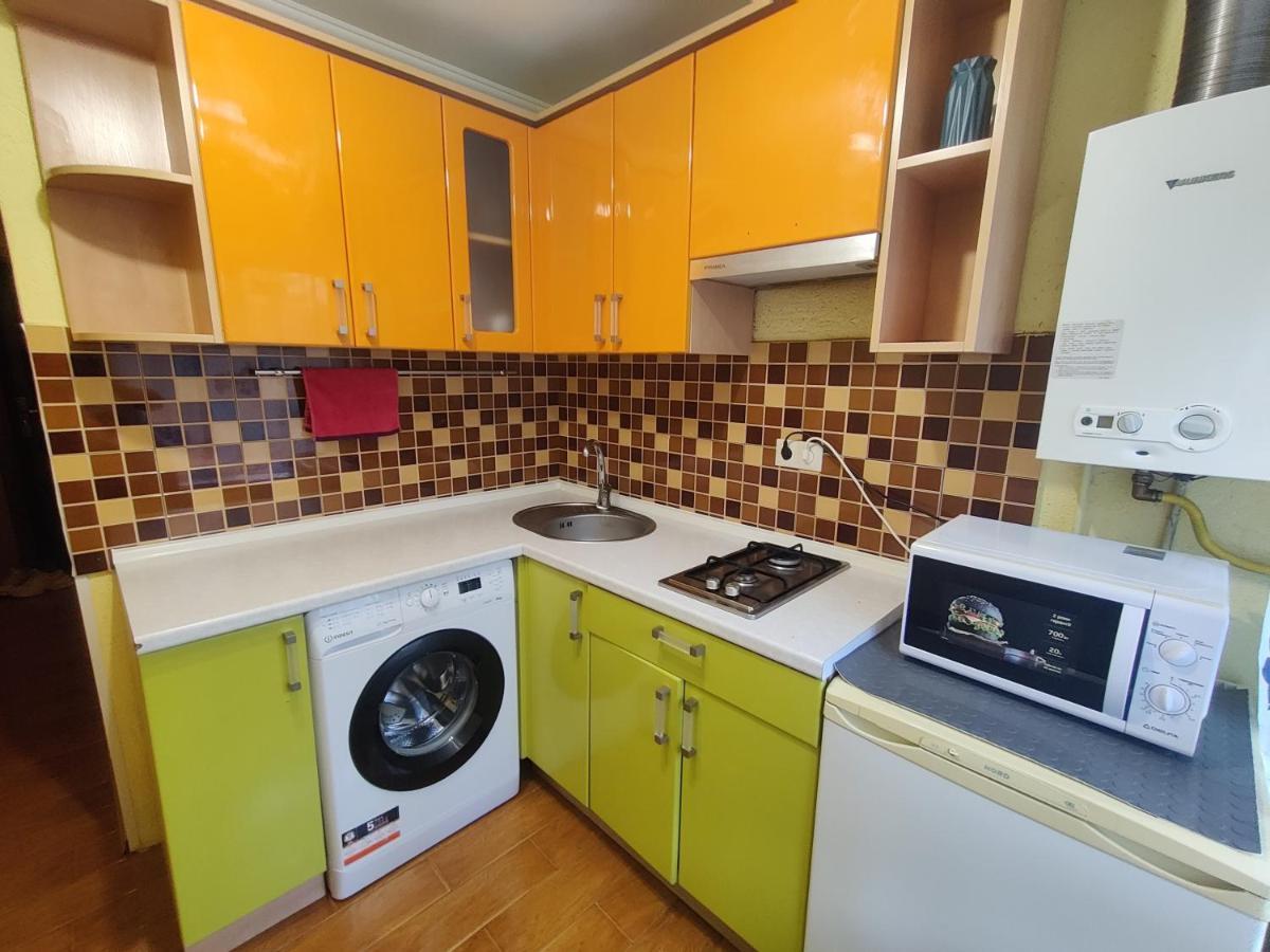 Apartment On Victora Yarmoly Kyiv